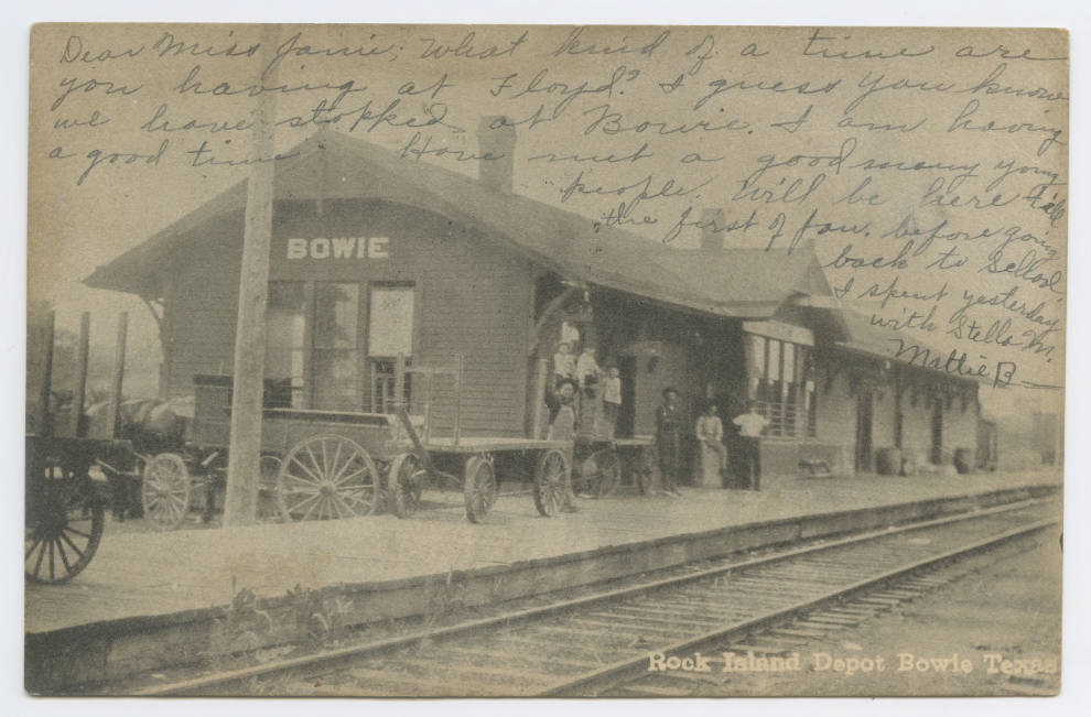Rock Island Railroad depot in Bowie, Texas, photographed as a postcard on December 25, 1906 — three months before the Hargrove brothers shooting on Smythe Street